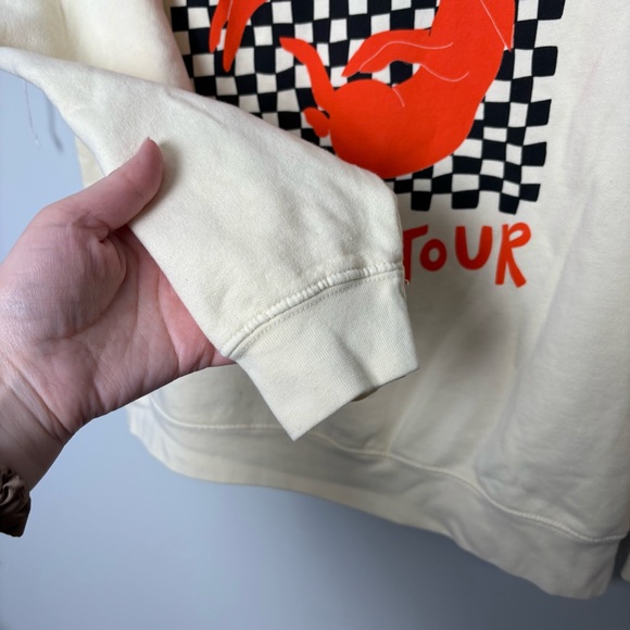 Harry Styles Cream Love On Tour Pullover Sweatshirt - Picture 6 of 6